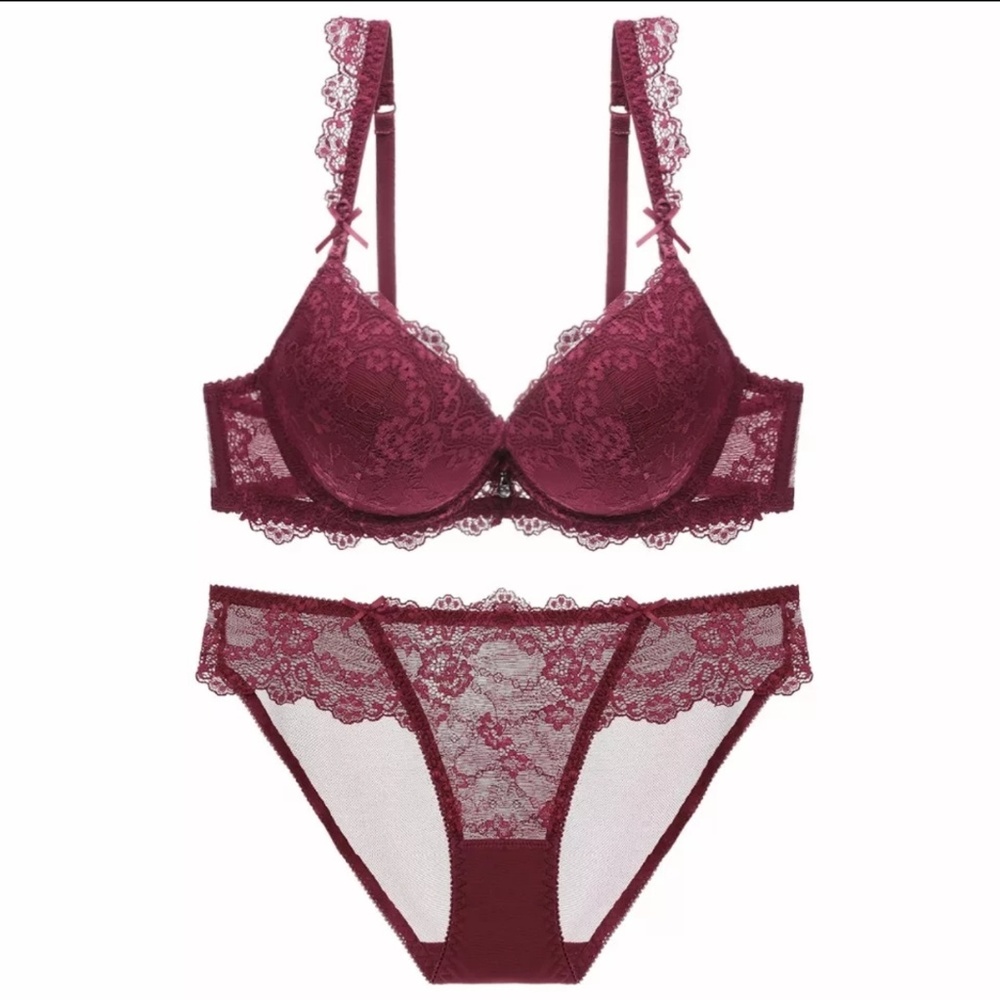 Burgandy lingerie set